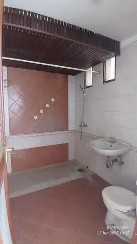Disewakan Rumah 2 lantai di Mekar Wangi