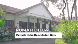 Rumah Bagus Besar Di lahan 2400 m2 Di Jalan Protokol S. Parman Medan