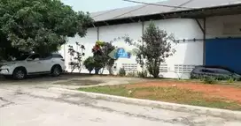 Di Sewa Gudang di Curug Tangerang