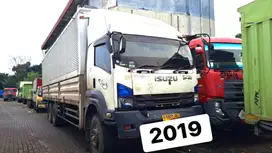 MULUS+banbaruMURAH 245 ps Isuzu giga tronton 6x2 Wingbox 2019 Wing box