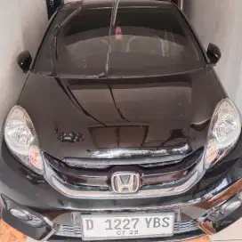 Honda Brio satya matic hitam 2018