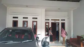 Di jual rumah siap huni dekat ke terminal cicaheum di jatihandap