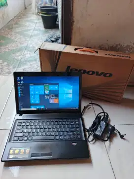 Laptop Lenovo ram 8gb Layar 14 inch windows 10 lengkap siap pake (Nego