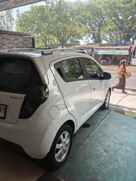 Chevrolet Spark 2011 Bensin