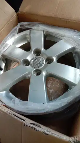 Velk Suzuki Swift masih bagus