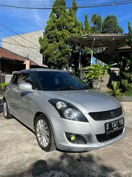 Suzuki Swift GX AT 2013