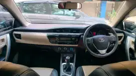 Corolla Altis 2014