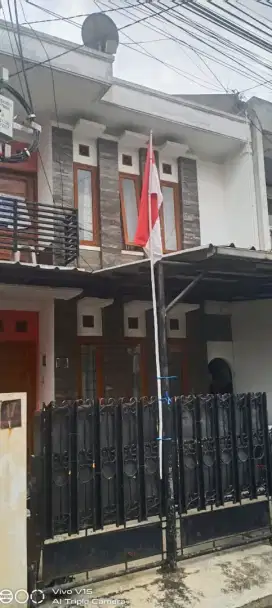 Rumah siap pakai ada 7 kamar bisa kantor di komplek Sukaluyu Cikutra