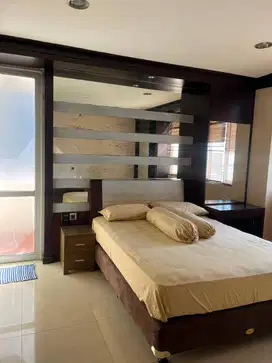 Apartemen Paladian Park Lantai Sedang Furnished Bagus