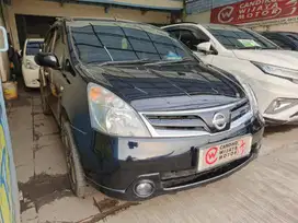 Nissan Grand Livina SV A/N 2013
