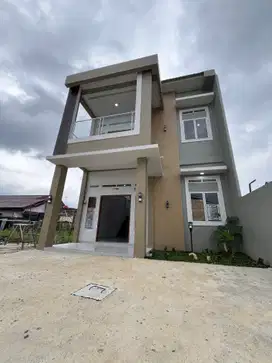 Rumah 2 Lantai Areal Jalan Sudirman Pekanbaru