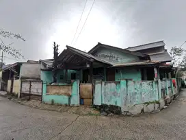Dijual Rumah Ciracas Jaktim dekat Terminal kp Rambutan pas buat kost