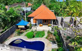 Hp l11 Rumah Bagus Semi Furnished SHM di Kaliasem, Buleleng
