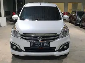 SUZUKI ERTIGA GX 1.4  AT 2016 Putih  B2351BKE CASH ? KREDIT  ? COP ?