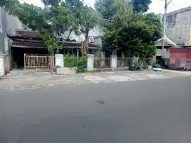 Tanah Strategis 369m²  Di Manahan Solo Kota