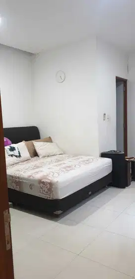 Dijual Rumah Cluster Parahyangan Taman Royal 2, Cipondoh Tangerang