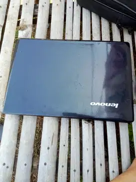 Di jual laptop Lenovo