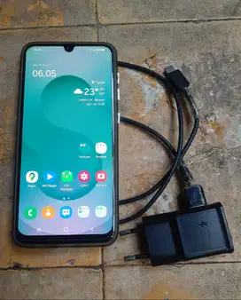 Samsung A30 ram 4/64 kondisi second normal lancar pemakaian pribadi