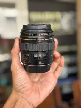 CANON 85MM F1.8 MULUS SIAP PAKAI