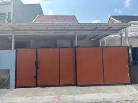 Di jual rumah siap huni  cluster Barleria