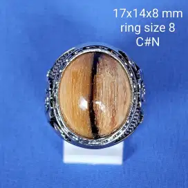 Batu natural fosilkayu kelor kristal, motif gendit