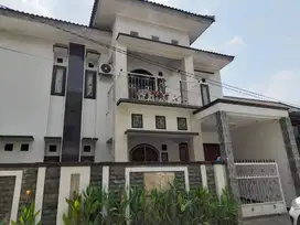 Rumah 2 Lt di Cluster Puri Asri Palebon, dekat ke Arteri Soekarno Hatt