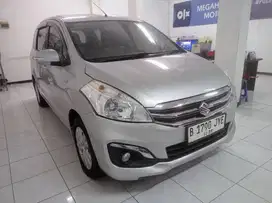 ( Tunai ) Suzuki Ertiga GX manual 2017 Silver metalik.