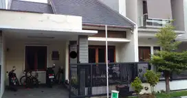 Rumah bagus 2 lantai di Tanjung Sari Antapani Nego sampai Deal