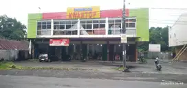Jual murah 4 ruko lebar 20 M di dekat Freshmart dan Pasar Airmadidi