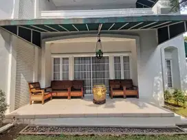 Dijual Rumah mewah baru full furnished di De Park Cluster De Maja Bsd