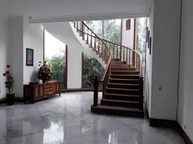 Dijual Rumah Karang Asem Kuningan 9 Bedroom Unfurnished
