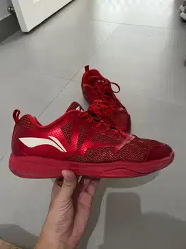 SEPATU BADMINTON LINING ULTRA FLY AYTR060 - AYTR 060 RED