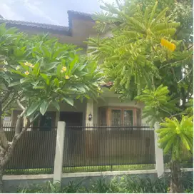 Dijual rumah di dekat kampus UMJ cireundeu