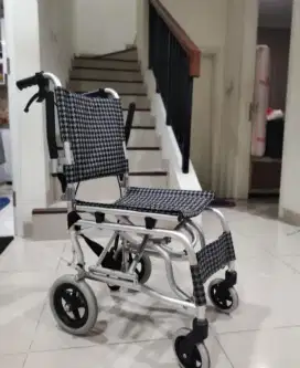 Kursi Roda Travel + Tas Bekas