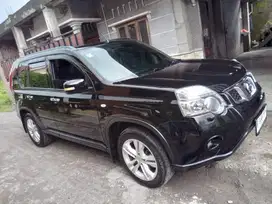 Nissan X Trail 2.0 2012