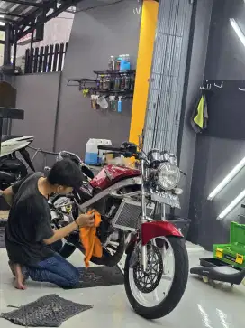 Ninja r tahun 2012
