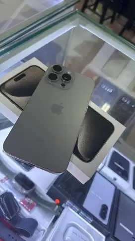 iPhone 15 Pro Max 256GB BH 90% Ex iBox  (PA/A)