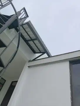 Kanopi bajaringan atap alderon dan sapndek
