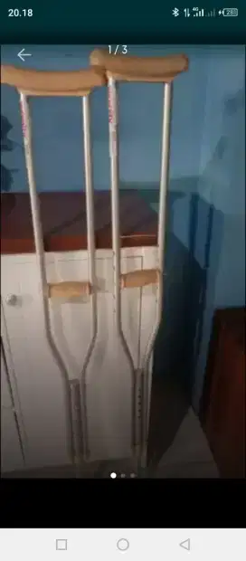 Tongkat Kaki (Ketiak)