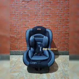 Car seat Pliko Lyon mulus seperti baru