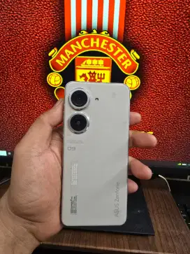 Asus Zenfone 9 5G 8/256Gb Mulus Normal Bisa Tuker Tambah Pastinya
