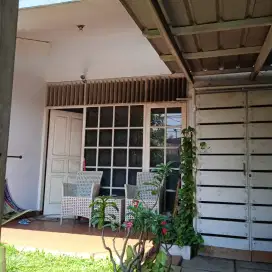Bintaro Sektor 1. Cocok Ruang Usaha. Toko bunga,baju, peralatan rumah