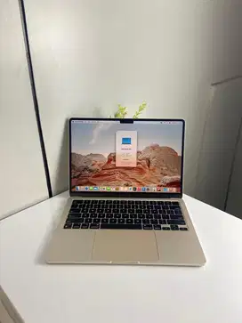 Macbook Air M2 8/256 GB Starlight