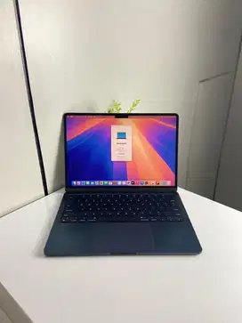 Macbook Air M2 8/256 GB Midnight Blue