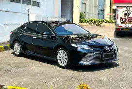 Bs TT Camry 2.5 V AT 2020 New Toyota Hitam Sedan Matic Non Hybrid