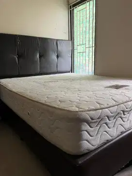 Springbed,kasur,dipan