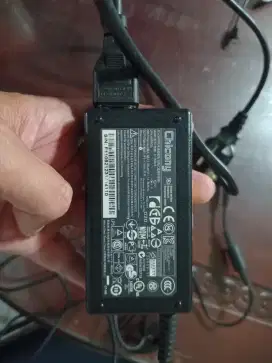Adaptor charger laptop acer chicony