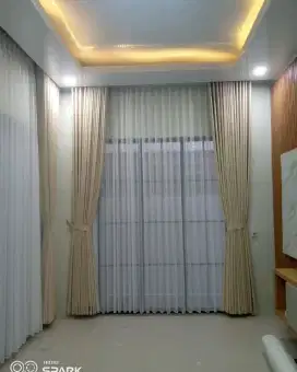 Gorden costum interior