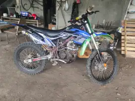 Kawasaki KLX 150
