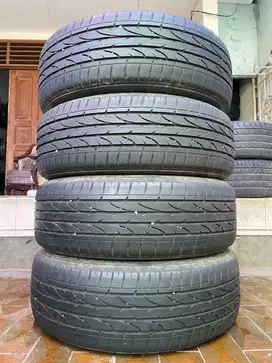 Ban Bridgestone Alenza 001A  215 60 r17 4Pcs